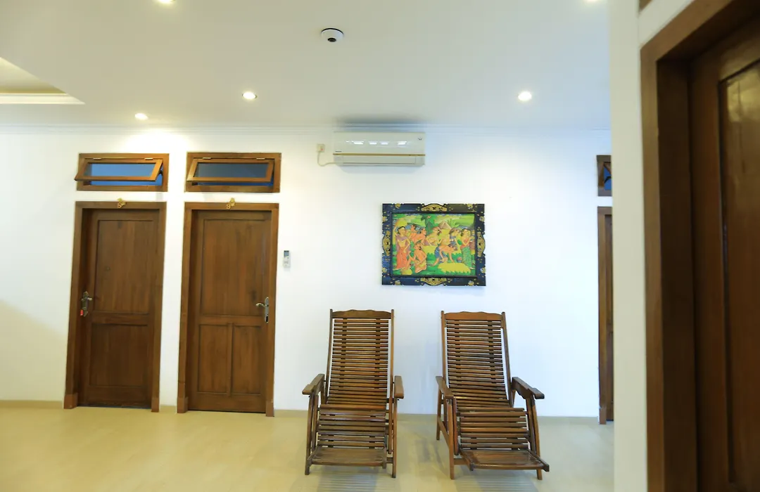 Reddooorz Plus At Puri Teratai Lempuyangan-1